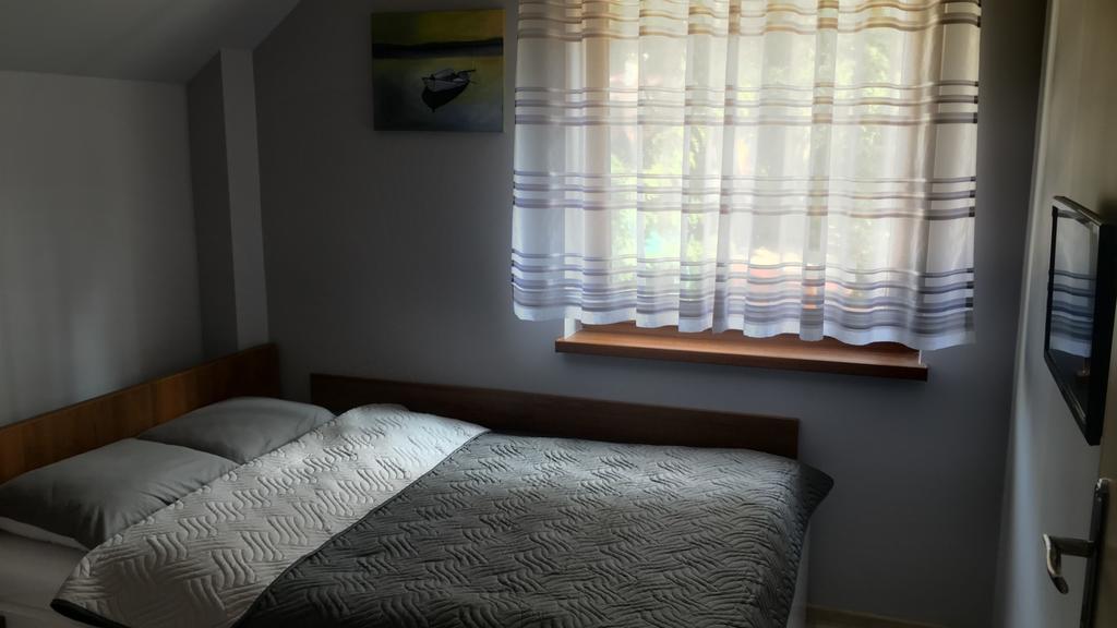 הוילה בוז'קובו Grey House מראה חיצוני תמונה